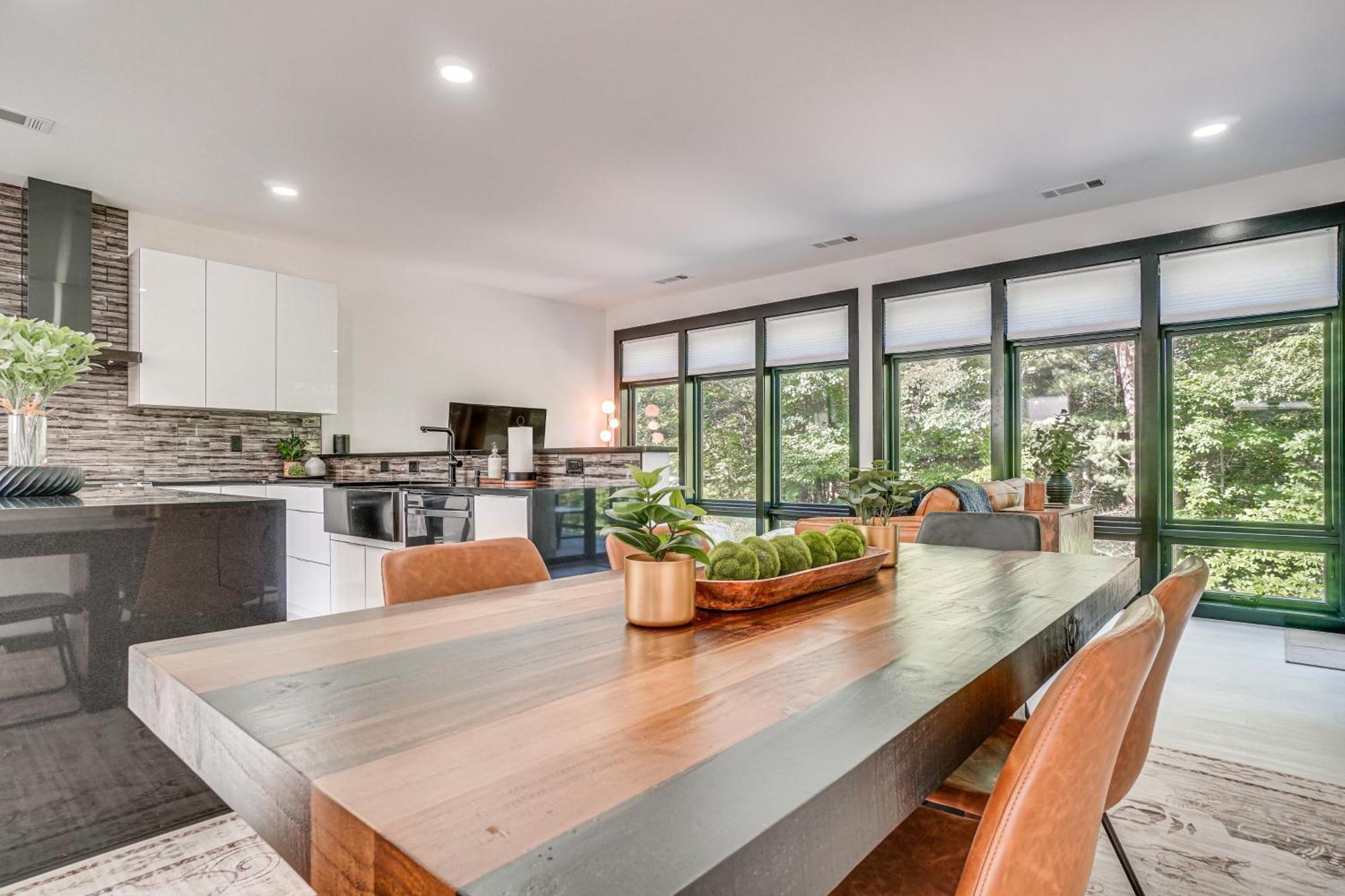 Luxury Modern Home On Golf Course With Game Room! Helen Exteriör bild